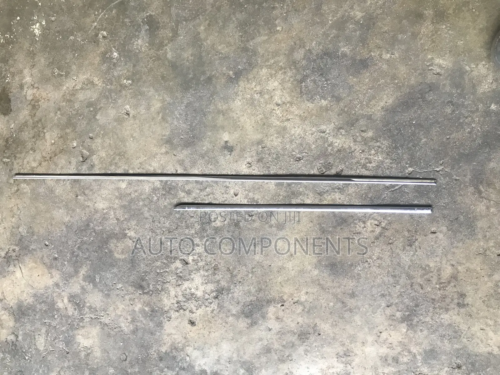 Mercedes Benz C250 4matic (C300) Door Chrome(‘Shining’)