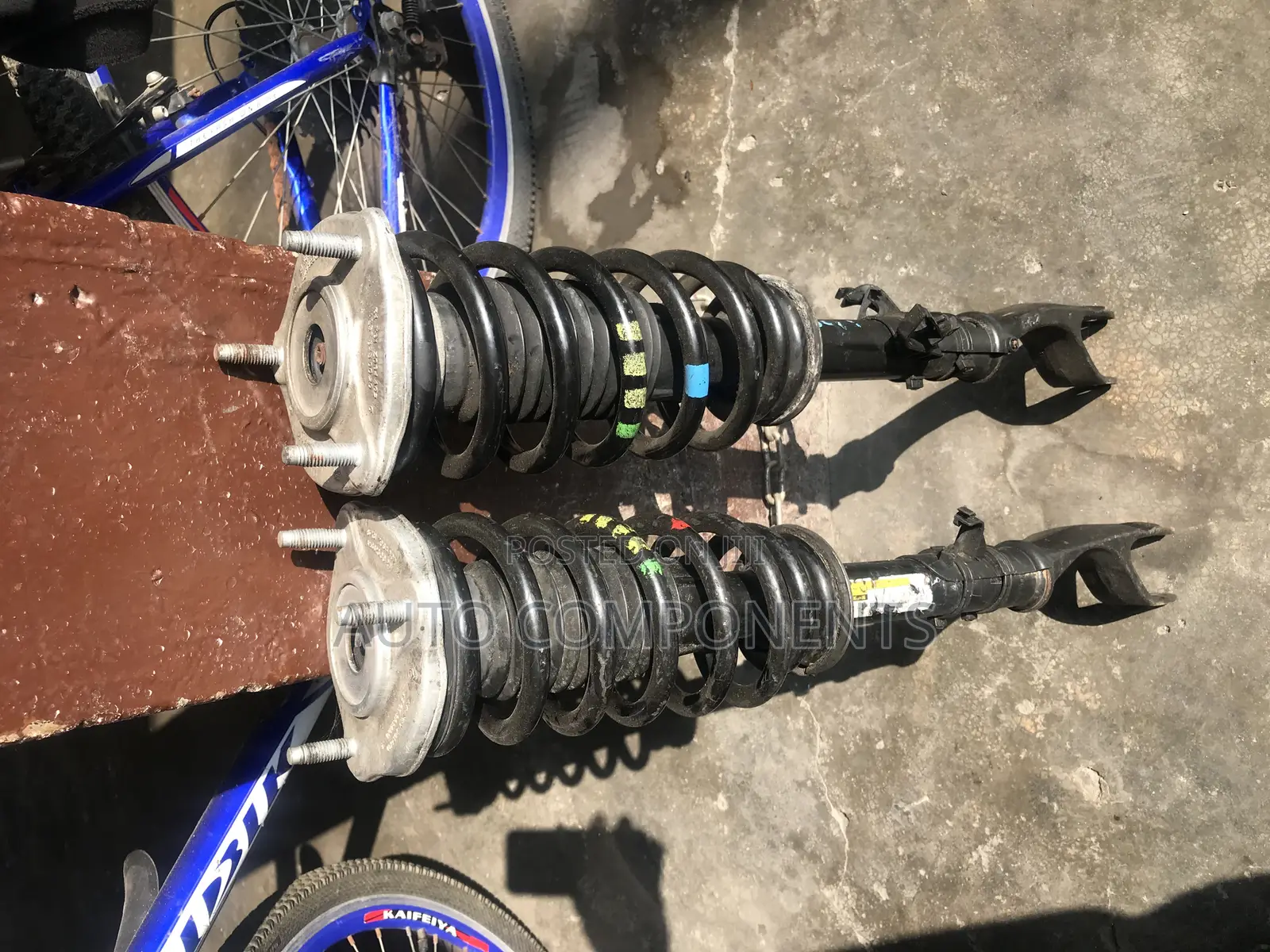 Mercedes’ Benz C300 4matic Shocks - Pair