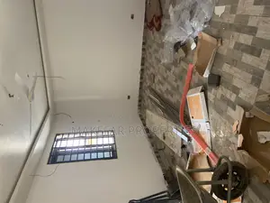 2bdrm Apartment in Lake Side Estate for rent