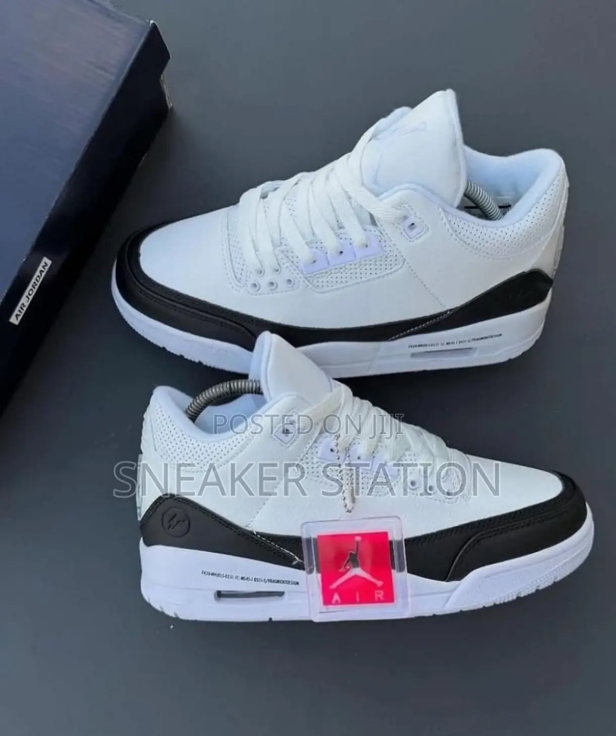 Air Jordan Retro 4 Fragment