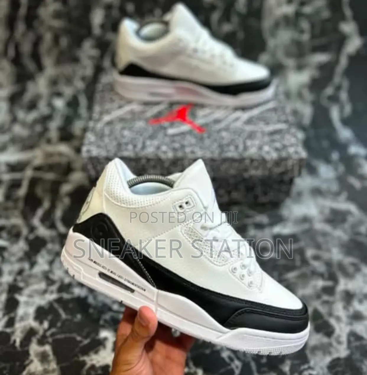 Air Jordan Retro 4 Fragment