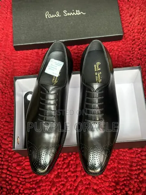 Versatile Paul Smith Oxford Dress Shoe