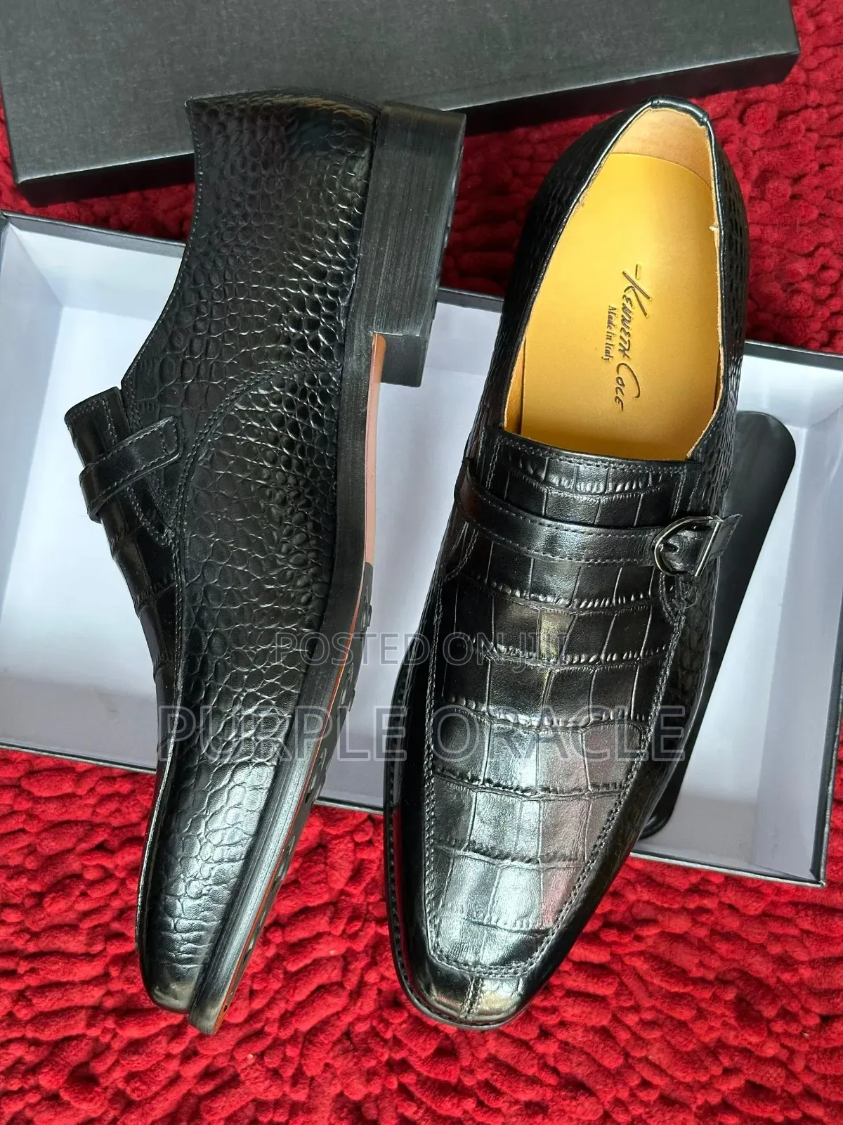 Stylish and Modern Pair of Black Kennett Cole Loafer
