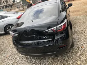 Toyota Yaris iA 1.5 FWD 2016 Black