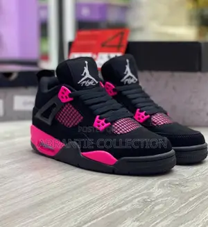 Air Jordan 4 Retro Thunder Pink