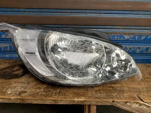 Hyundai Getz 2006 Headlights