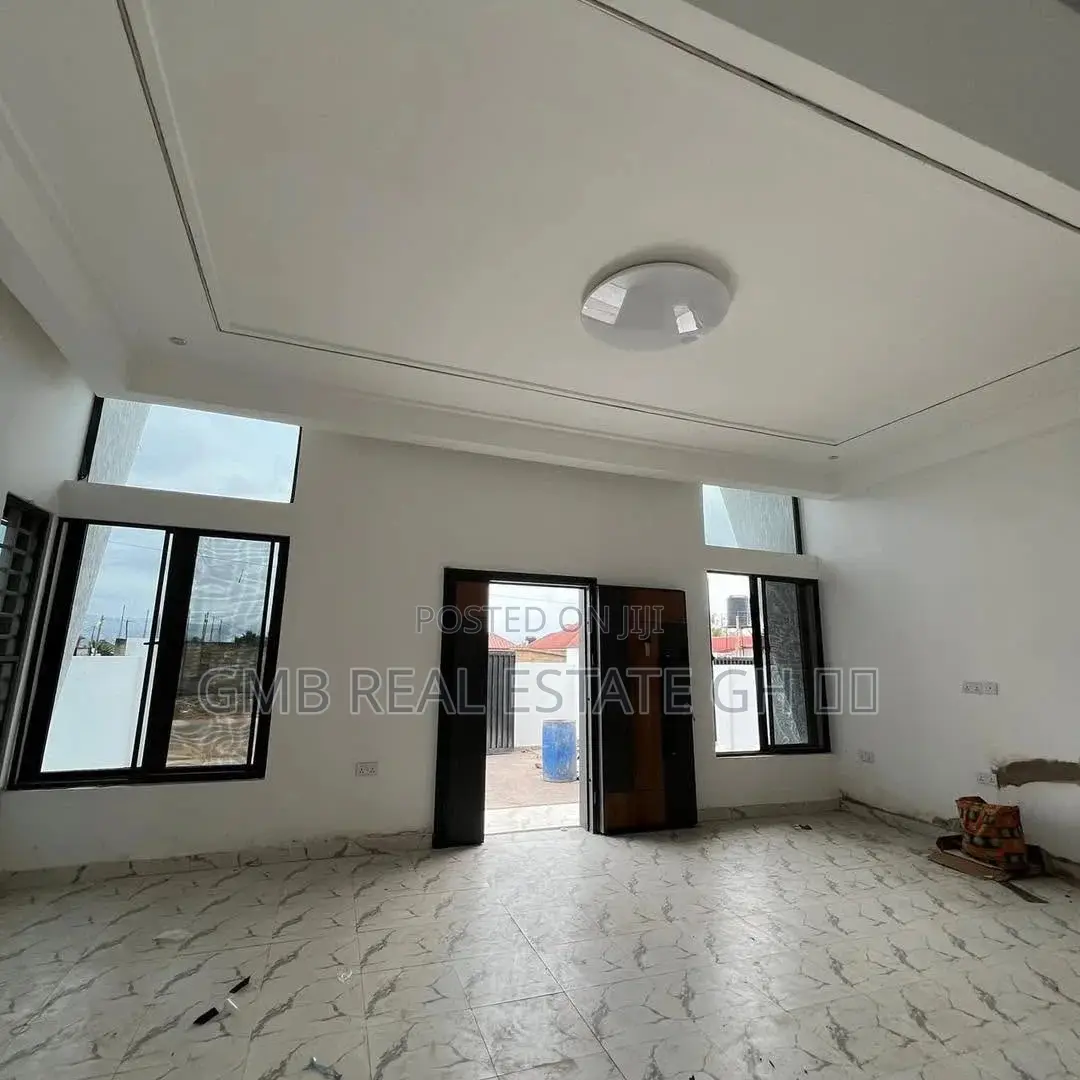 3bdrm House in North Legon for sale