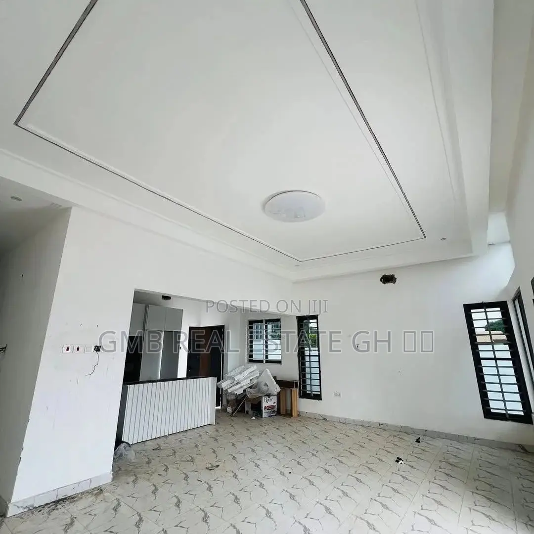 3bdrm House in North Legon for sale