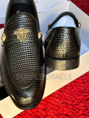 Solid Glossy High-End Versace Loafer