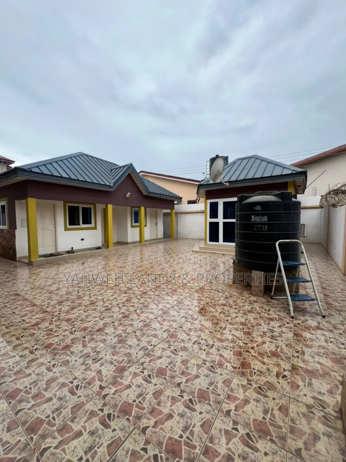 4bdrm House in Spintex for sale