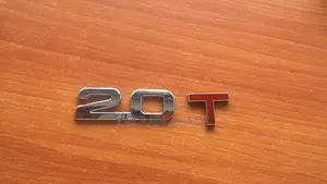 2pcs Chrome 2.0t Red Metal Emblem For Accord 2020