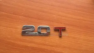 2pcs Chrome 2.0t Red Metal Emblem For Accord 2020