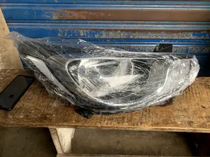 Hyundai Accent 2012 Headlights