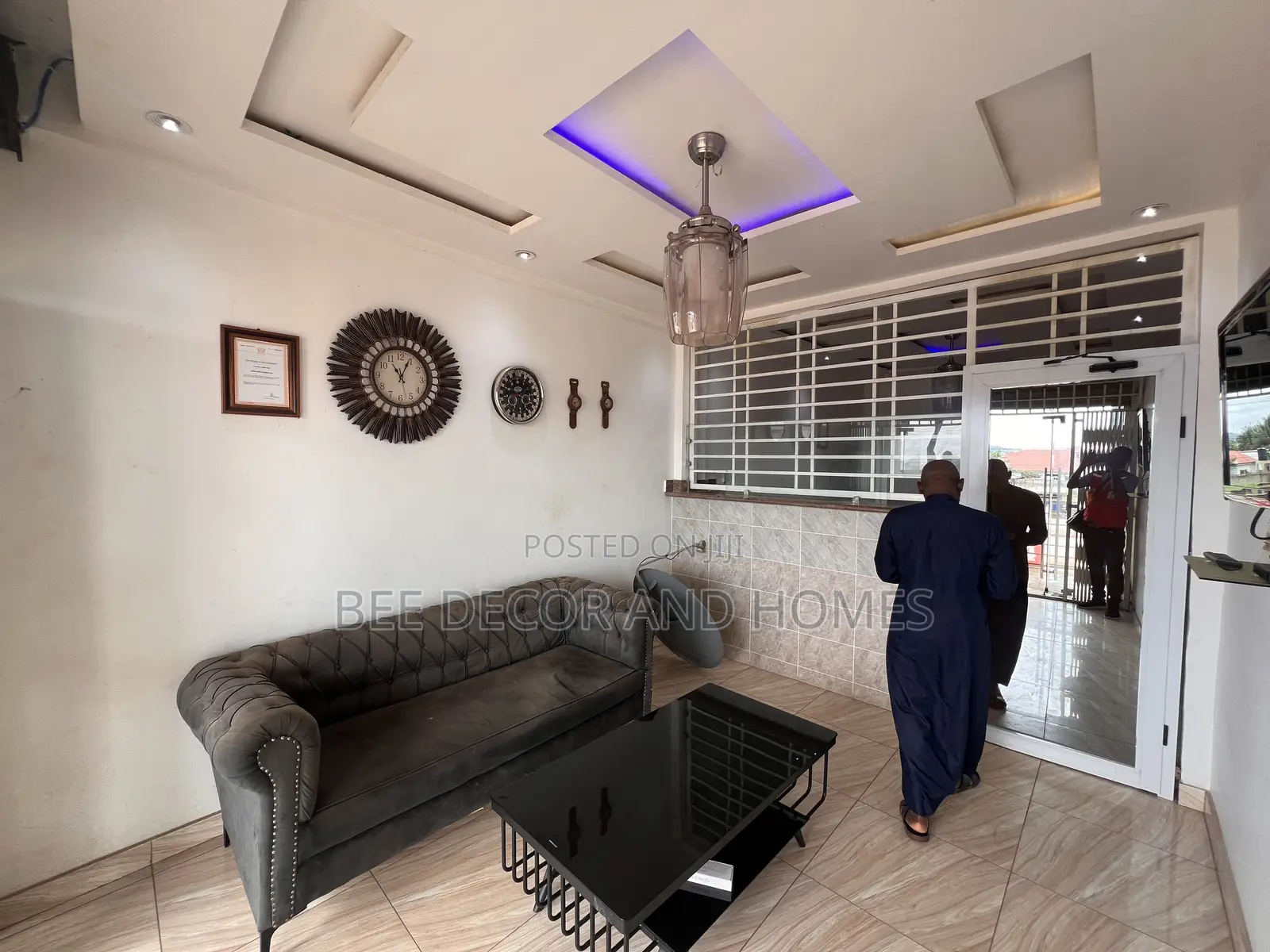 Shop Preferable for Forex Bureau for Rent