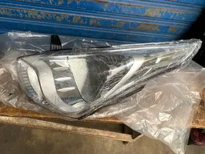 Hyundai Eon Headlights 2012 Headlights