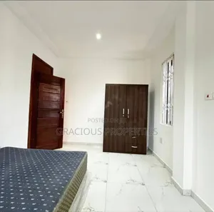 3bdrm Townhouse / Terrace in Gracious Properties, East Legon for rent
