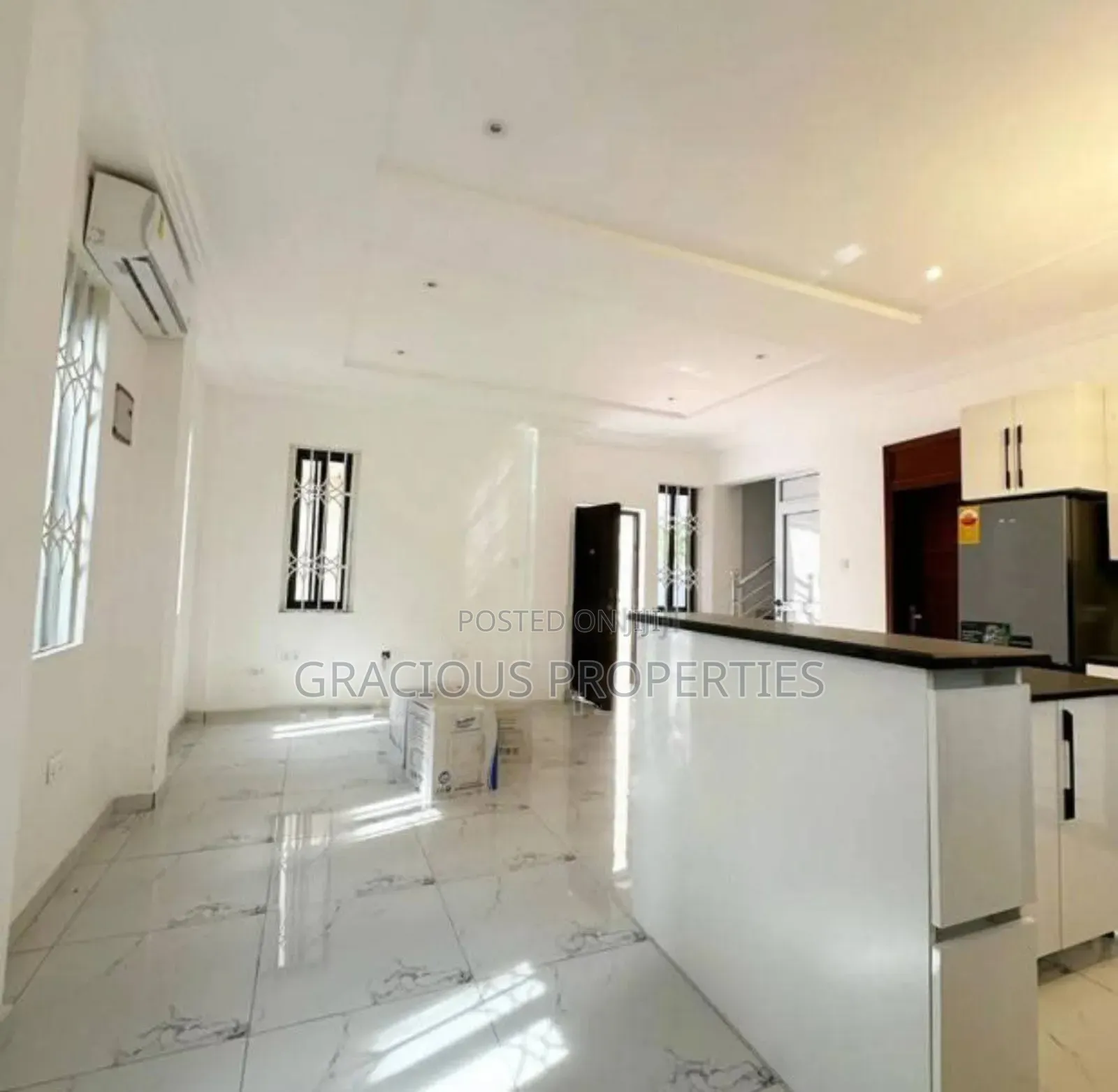 3bdrm Townhouse / Terrace in Gracious Properties, East Legon for rent