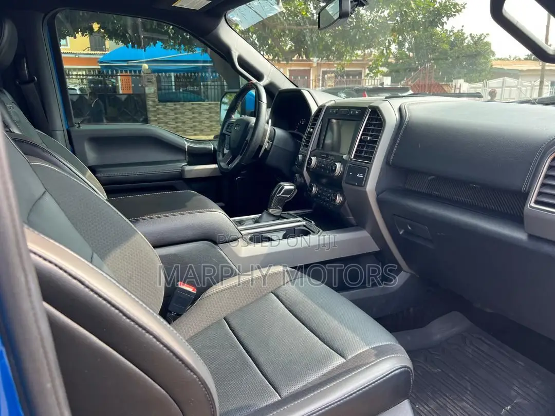 Ford F-150 Raptor 2023 Blue