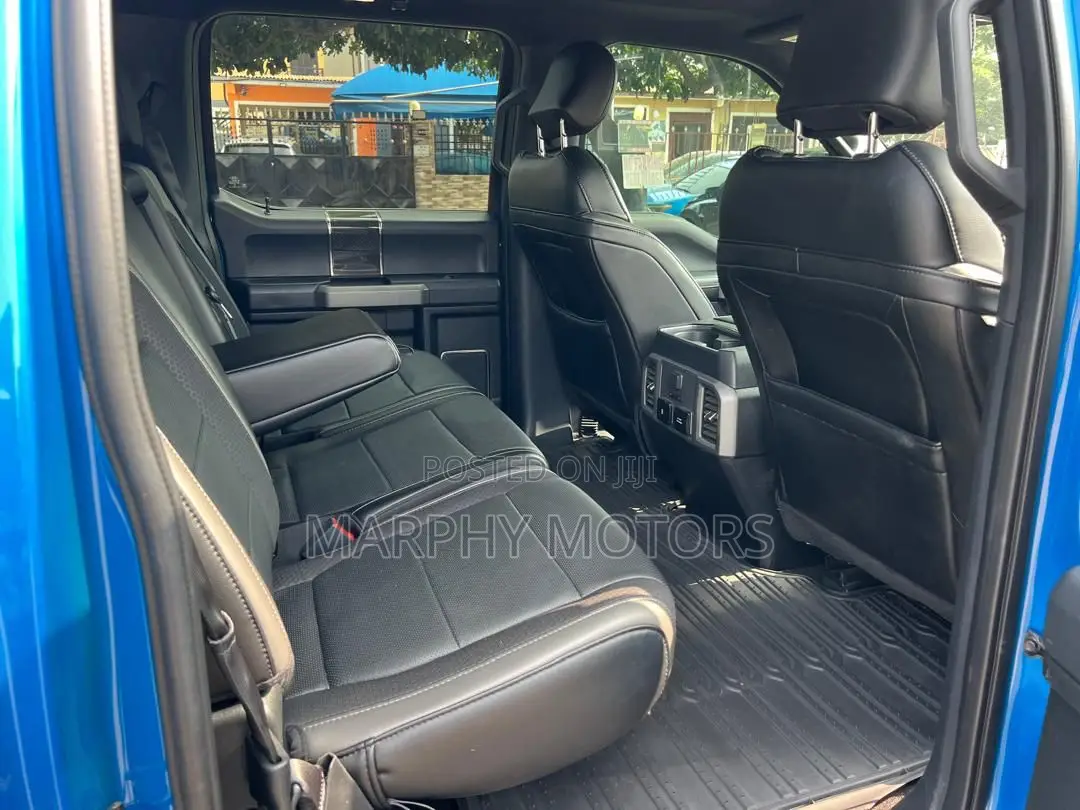 Ford F-150 Raptor 2023 Blue