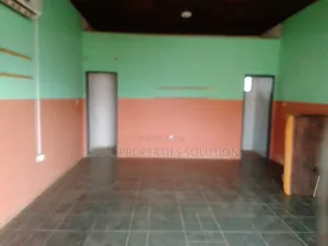 Store N Office to Let