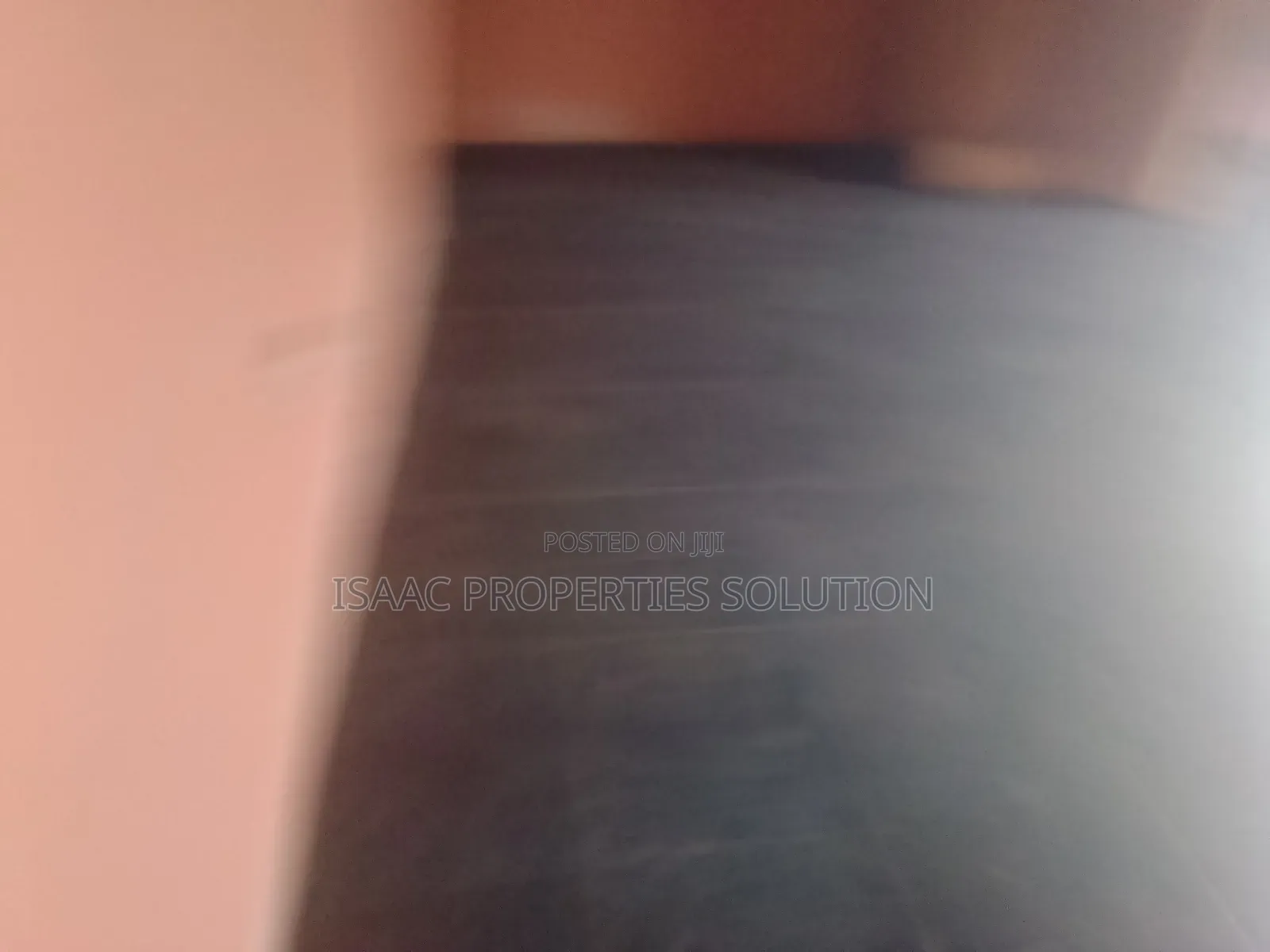 Store N Office to Let