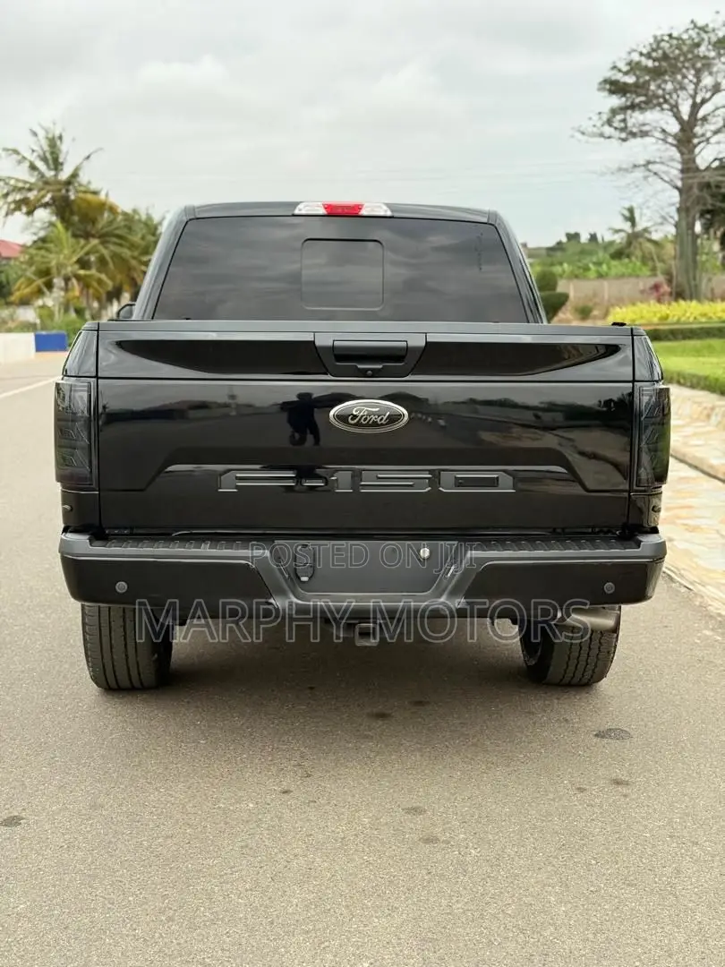 Ford F-150 LARIAT 2023 Black