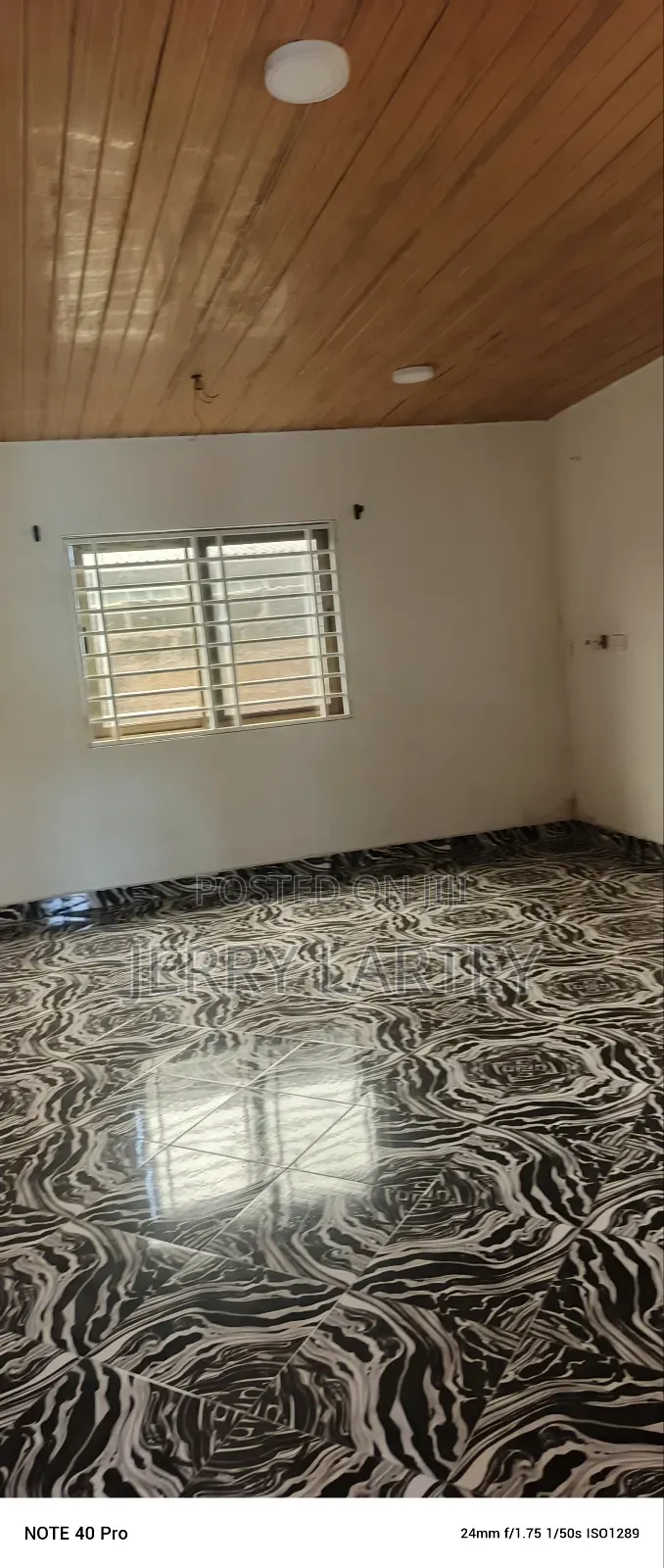 1bdrm Apartment in New Mamprobi Banana for rent