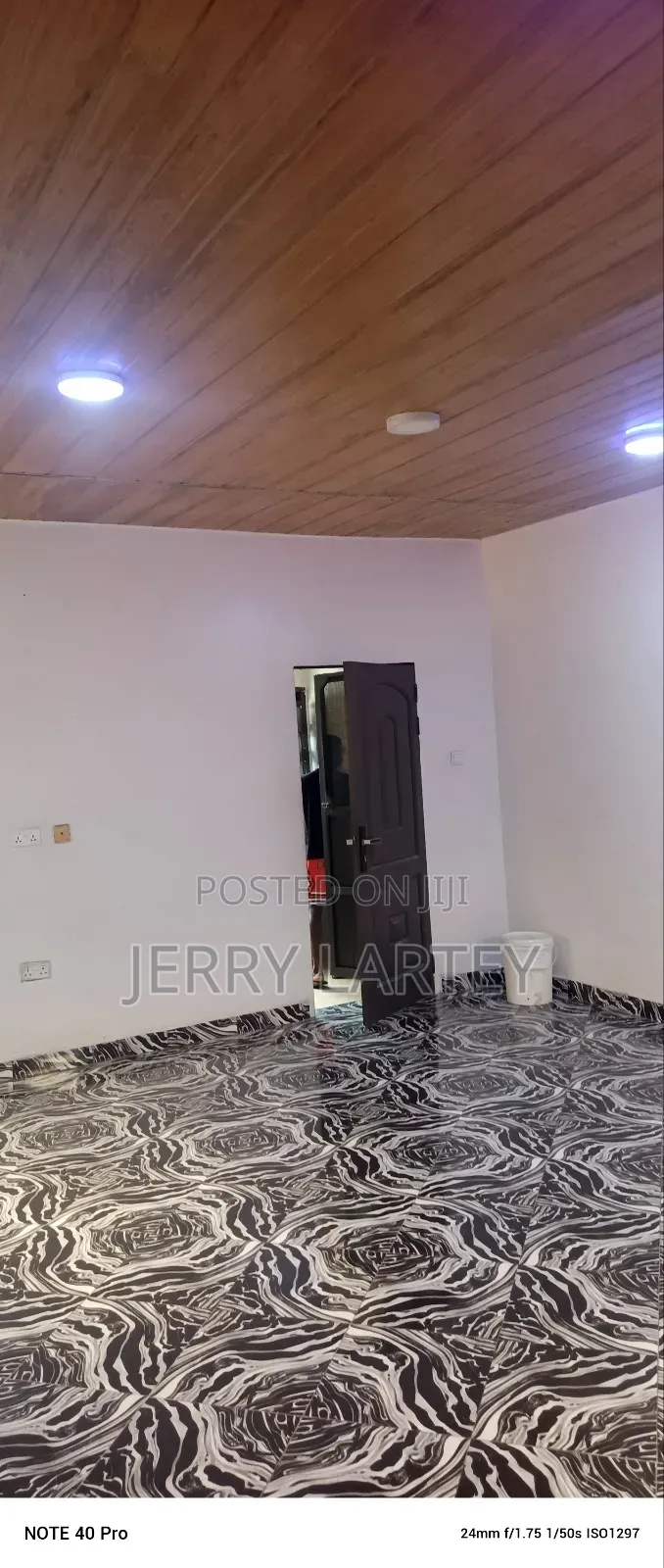 1bdrm Apartment in New Mamprobi Banana for rent