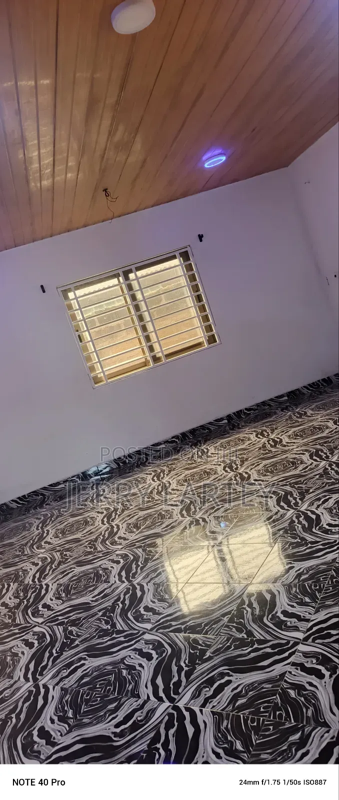 1bdrm Apartment in New Mamprobi Banana for rent