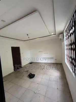 1bdrm Apartment in Community 8, Lake Side Estate for rent