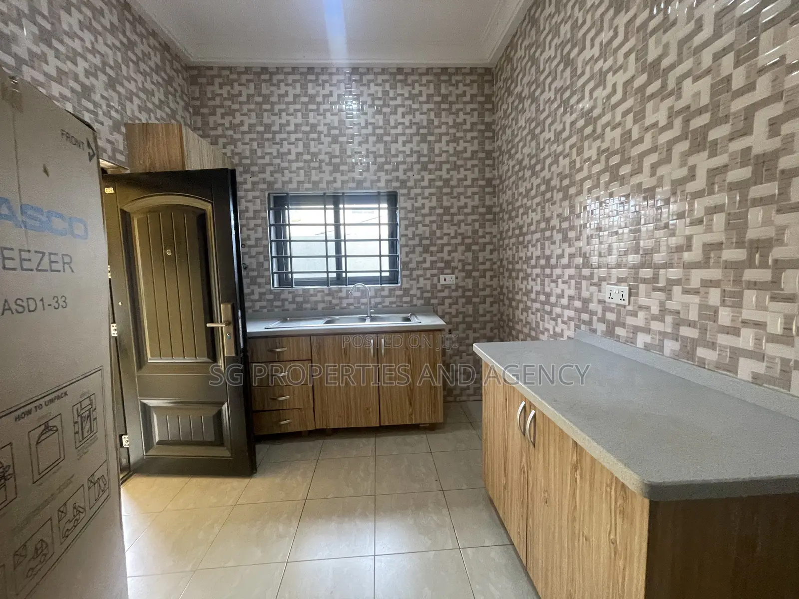 2bdrm Apartment in Spintex Manet for rent