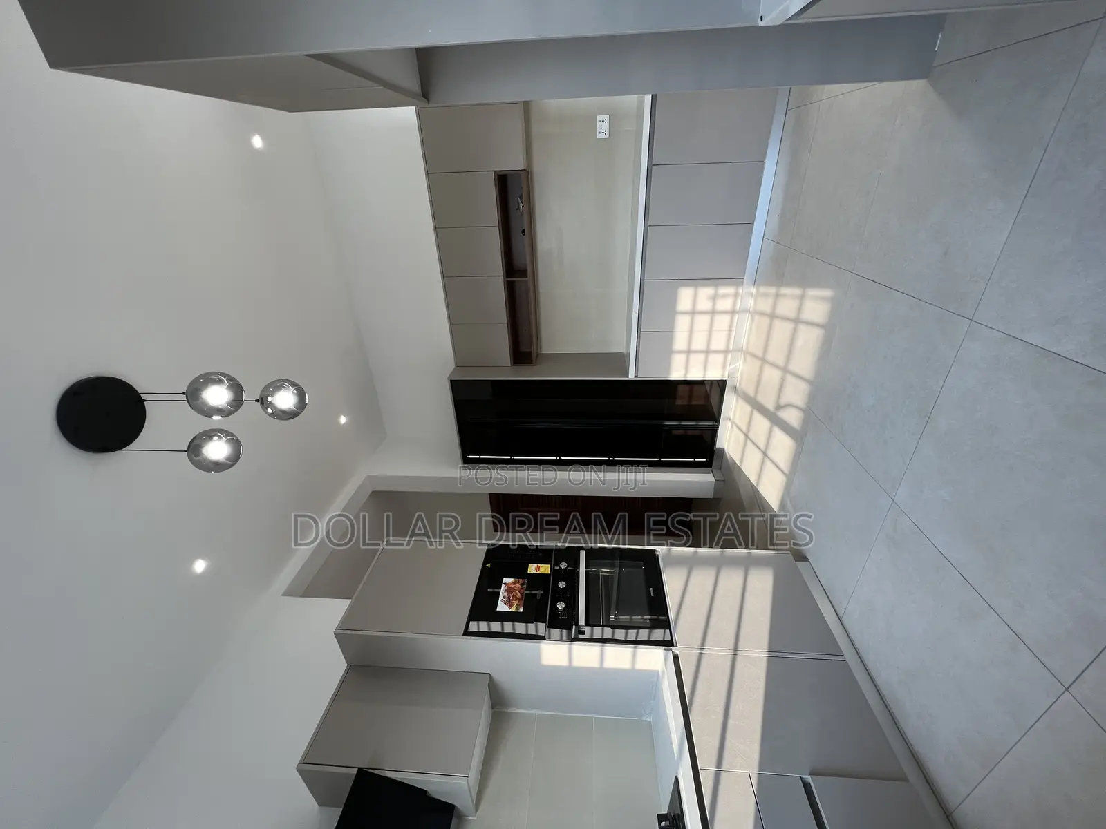 5bdrm House in North Legon for sale