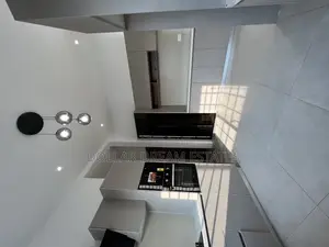 5bdrm House in North Legon for sale