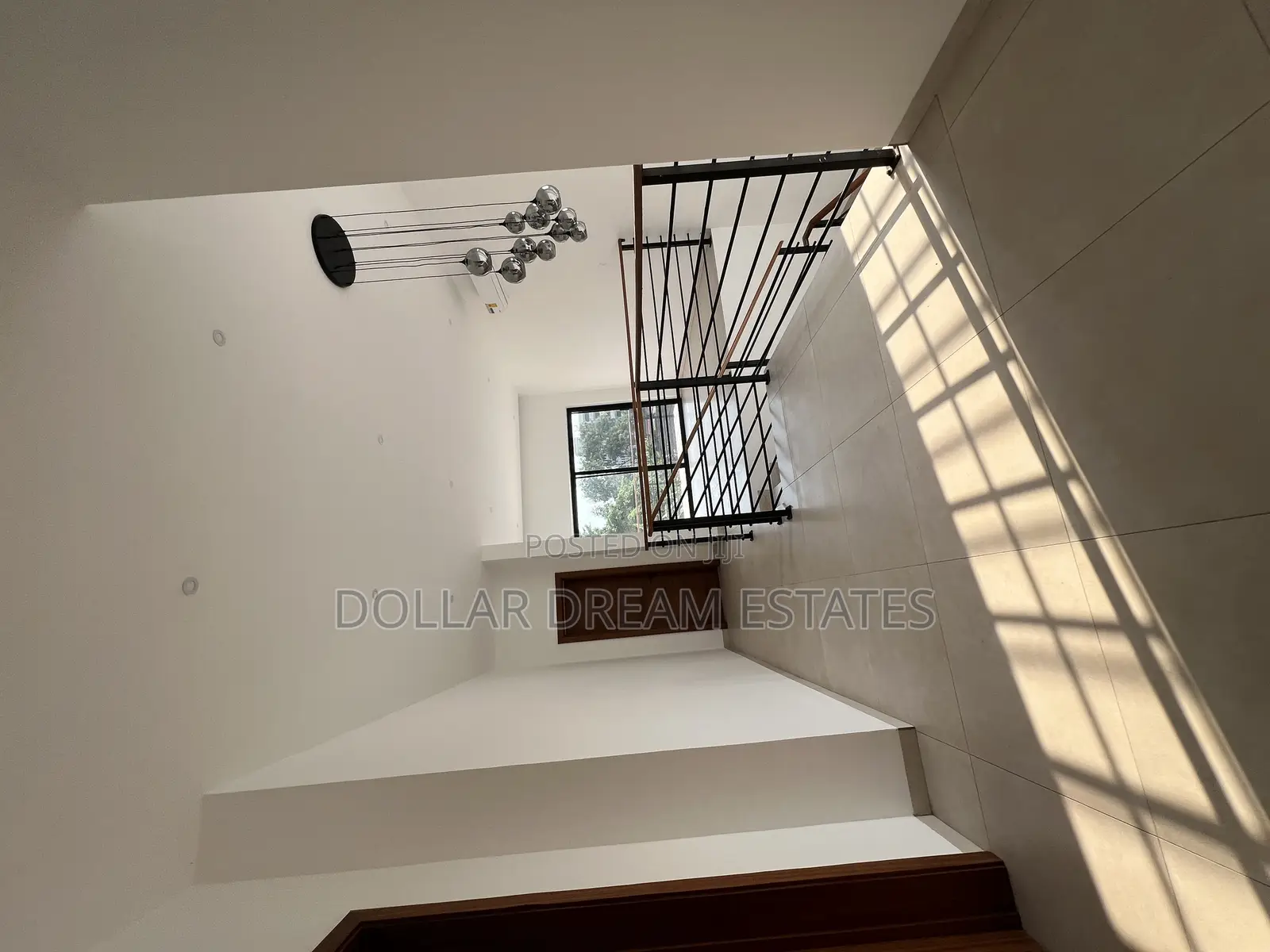 5bdrm House in North Legon for sale
