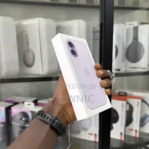 New Apple iPhone 17 256 GB