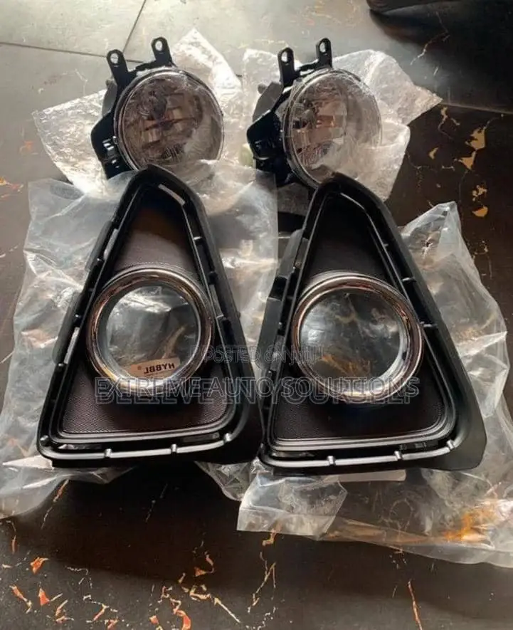 Toyota Rav 4 2017 Foglight And Covers