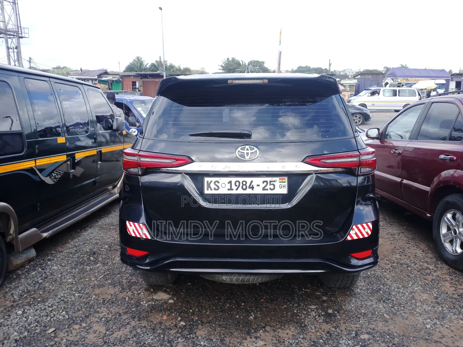 Toyota Fortuner 2018 Black