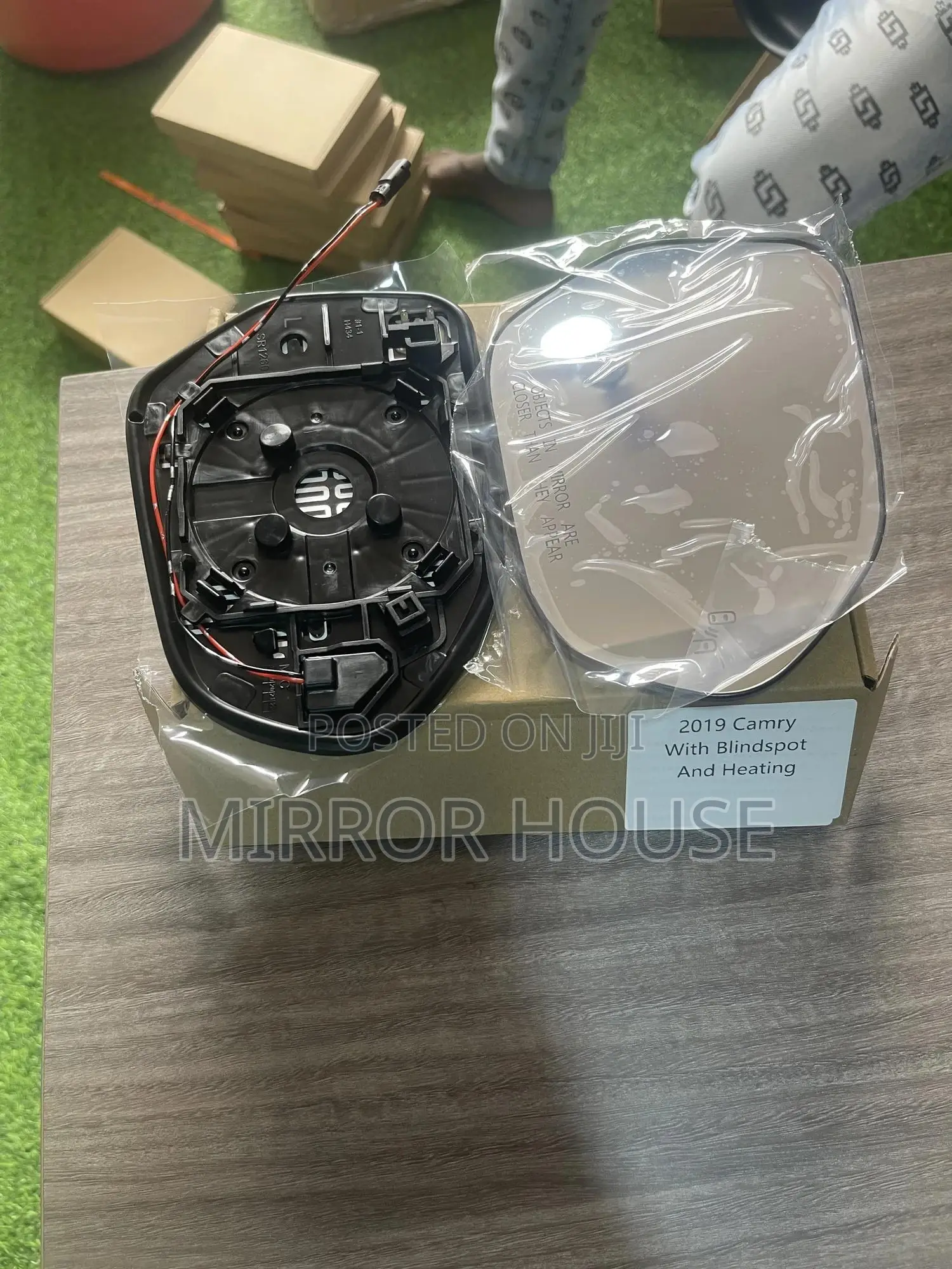 Toyota Camry 2019-2023 Mirror Glass With Blindspot Sensor