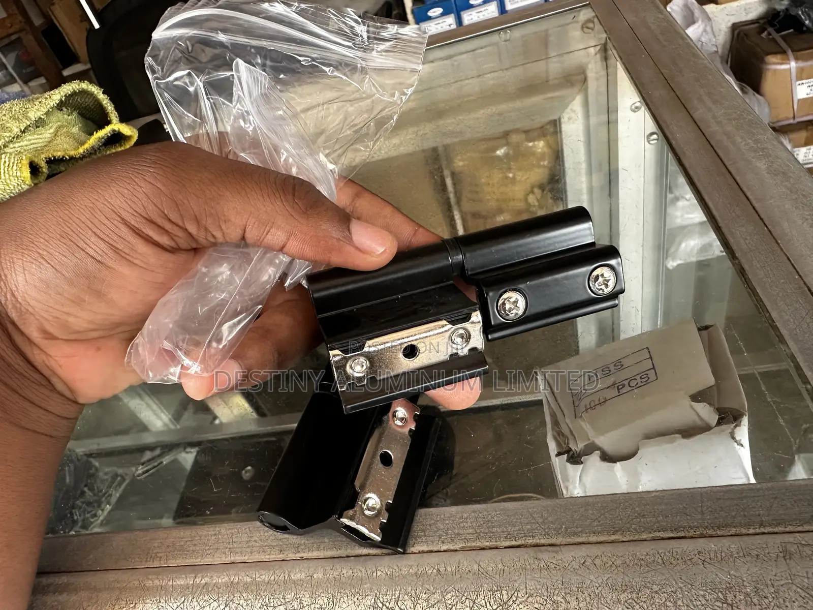 Italian Door Hinges