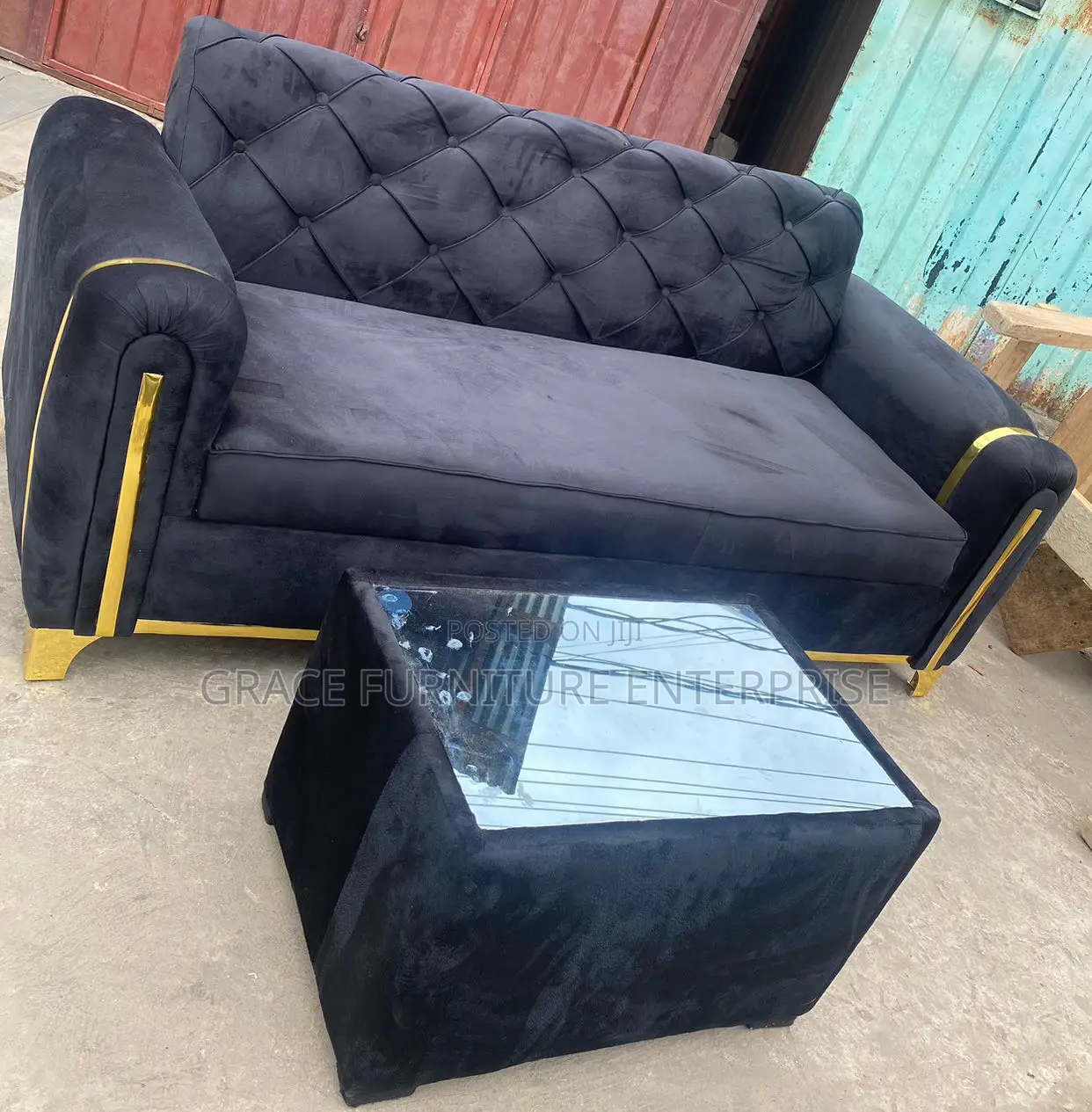 Three in One Strong Sofa and Center Table