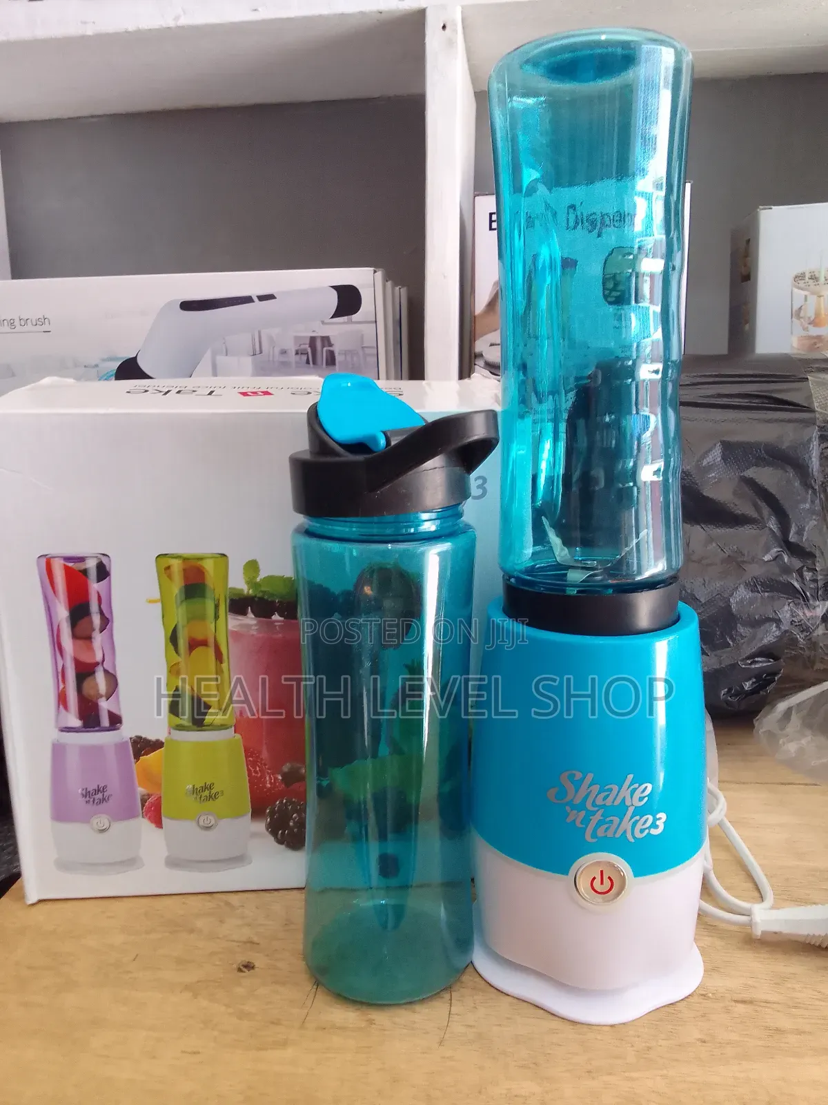 Shake and Take Smoothie Blender