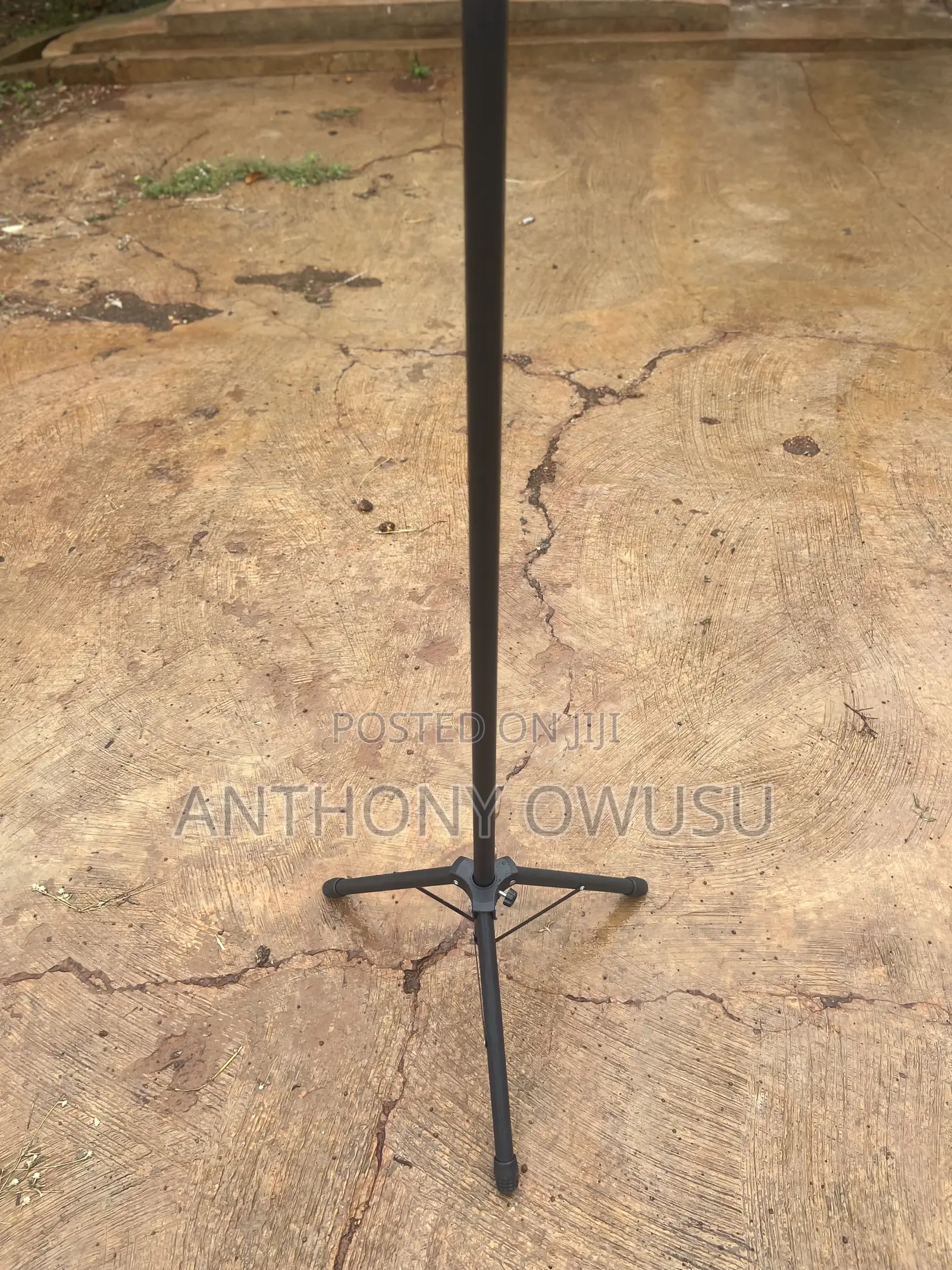 Tripod Poster Stand