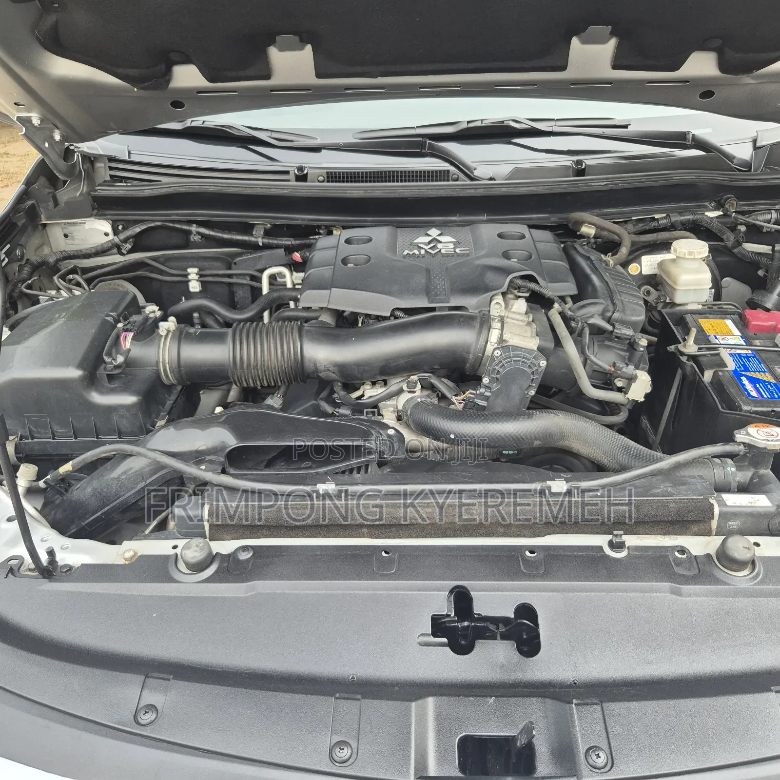 Mitsubishi Montero Sport 2018 Silver
