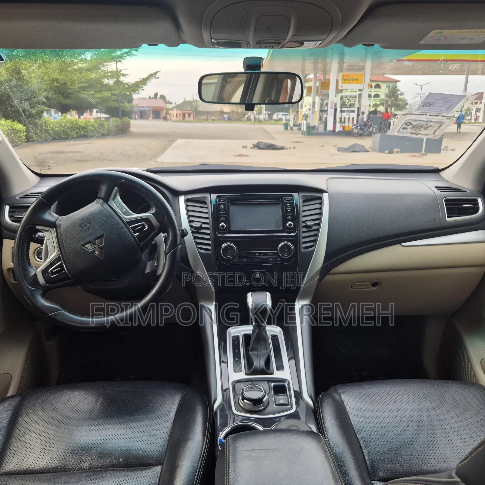 Mitsubishi Montero Sport 2018 Silver