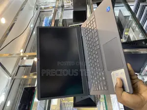 Laptop Dell Inspiron 15 3521 8GB Intel Core I5 SSD 512GB