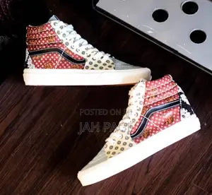 Vans High Top