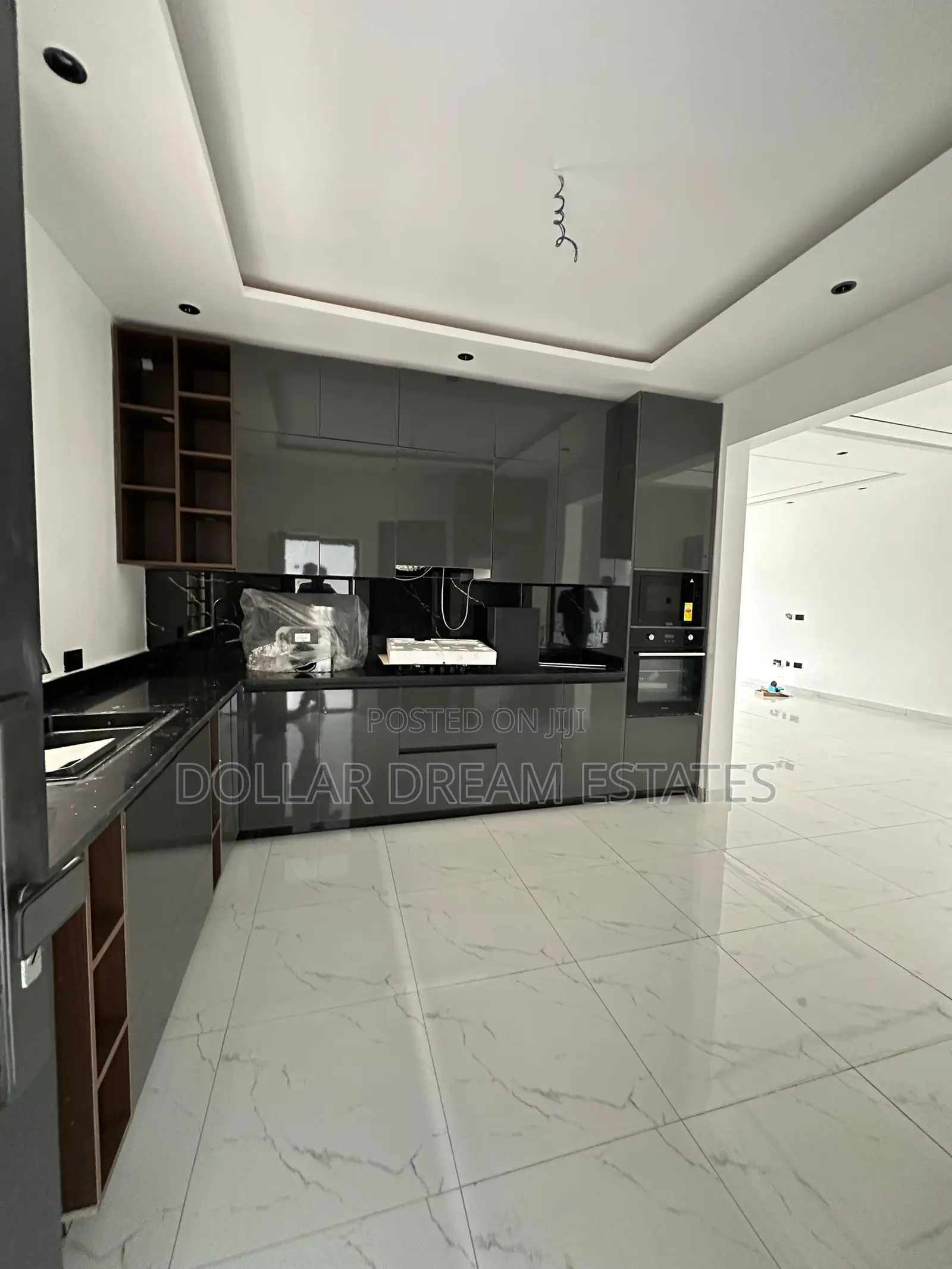 3bdrm House in Adenta for sale