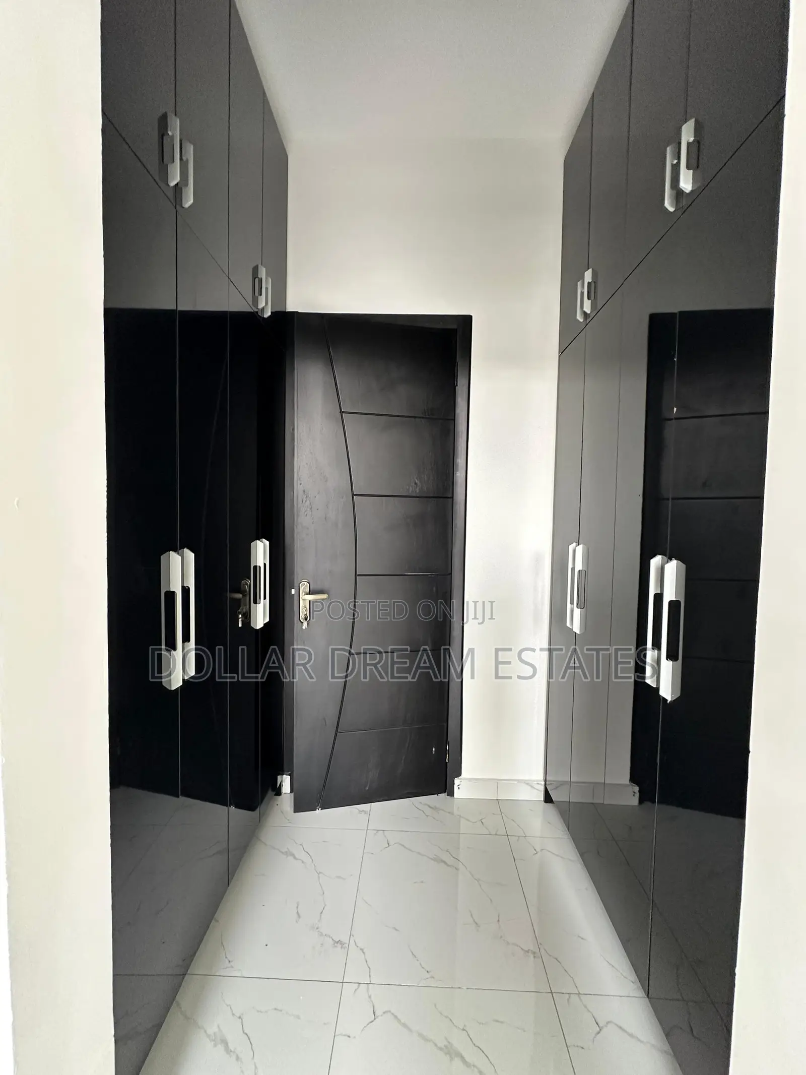 3bdrm House in Adenta for sale
