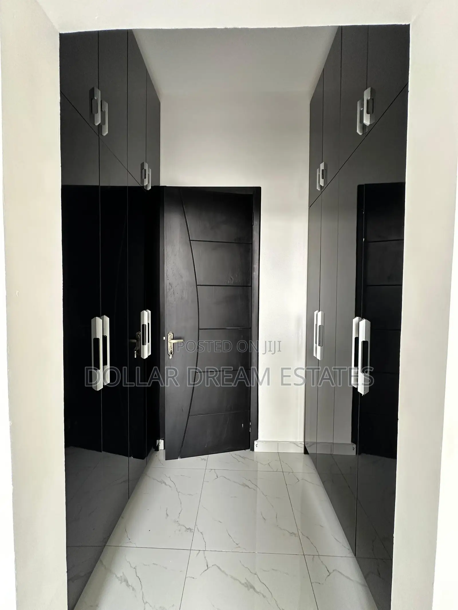 3bdrm House in Adenta for sale