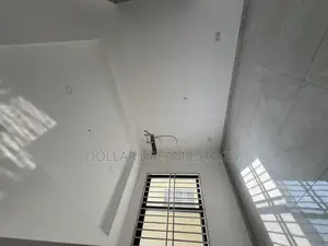 4bdrm House in East Legon for sale